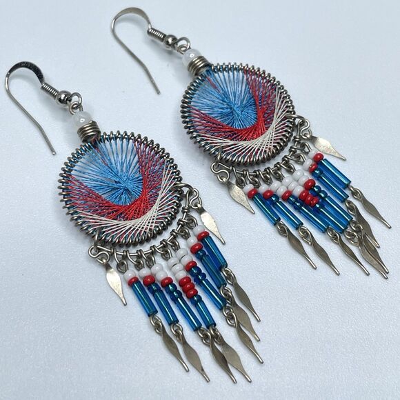 Cute Southwestern Silvertone Blue White Red Beaded Dangle Dream Catcher Earrings - Picture 3 of 6